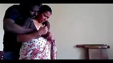 టాన్డ్ బిచ్ ఒక ప్రొఫెషనల్ ఆత్మవిశ్వాసం ద్వారా హార్డ్ తెలుగు సెక్స్ మూవీ తెలుగులో ఇబ్బంది పెట్టాడు వచ్చింది